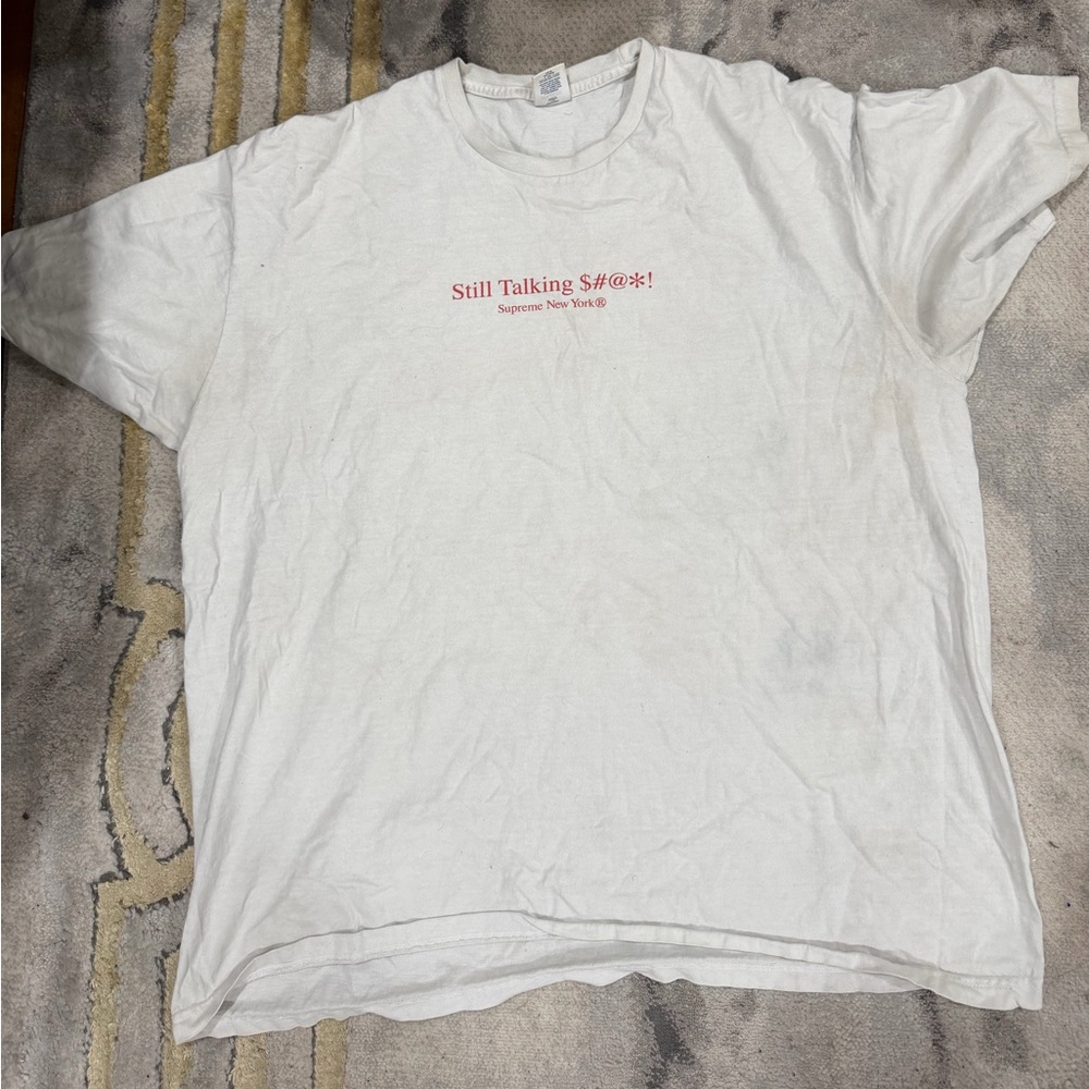 men’s SUPREME tee size XXL